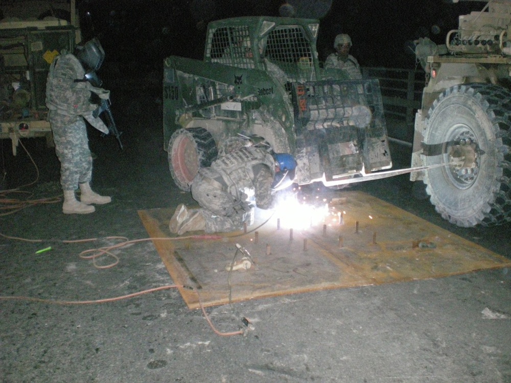 Multi-National Division-Baghdad engineers defeat tunnel terrorists