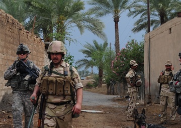 Weapons cache search in Qarghuli