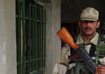 Weapons cache search in Qarghuli
