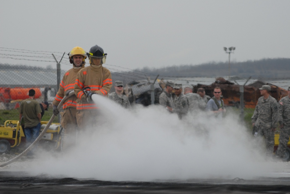 Trimax; Arctic Eagle Soldiers Freeze Fire With Their Cool Training