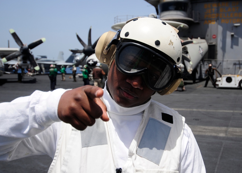 Yung Joc visits USS Dwight D. Eisenhower