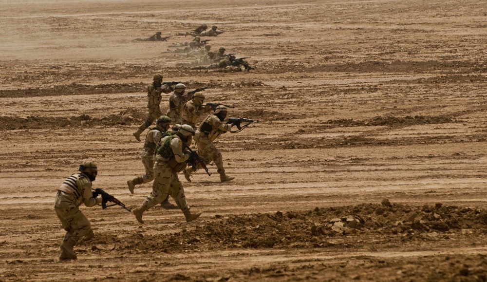 Iraqis, Long Knives unleash 'Lion's Roar'