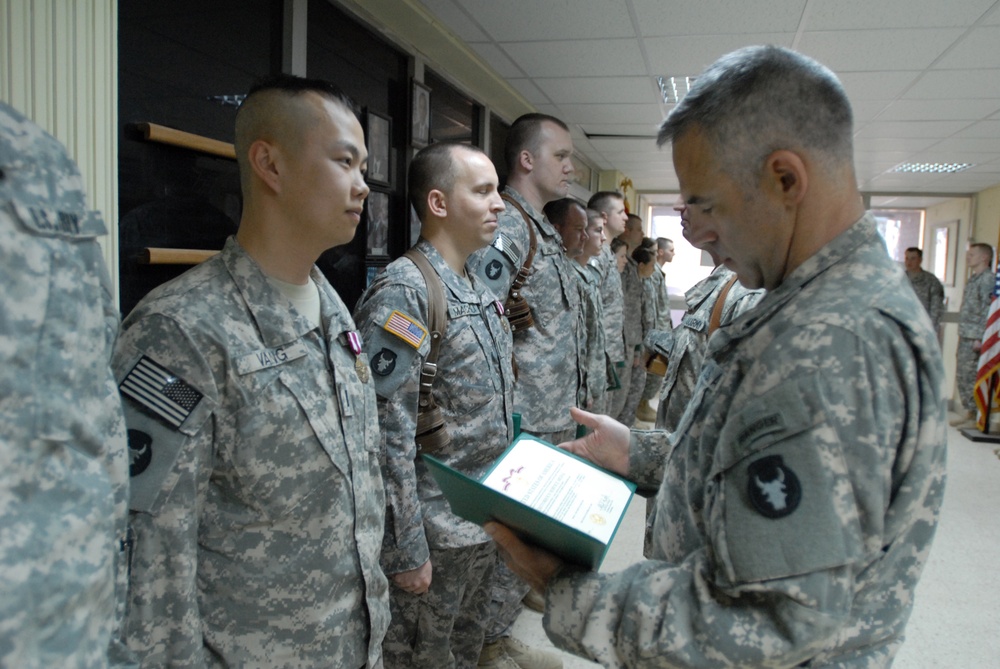 1st Lieutenant Vang Awarded Meritorious Service Medal