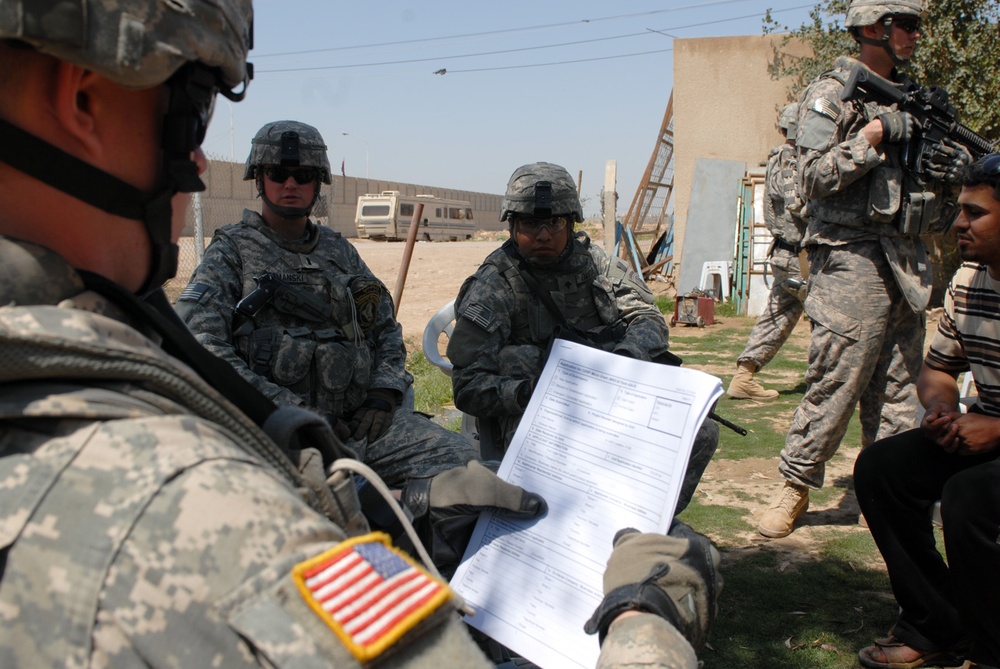 Micro-grants have major effects - 1st Squadron, 7th Cavalry Regiment grants shop owners opportunities