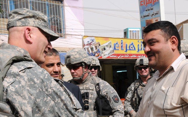 Multi-National Force-Iraq Commanding General visits Adhamiyah