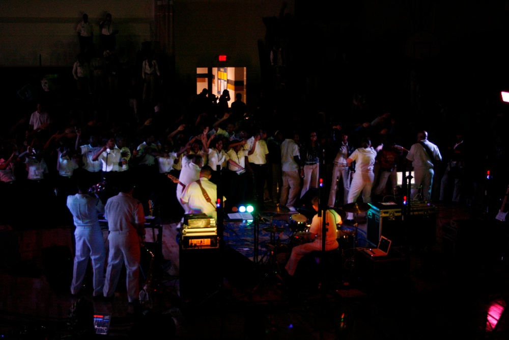 U.S. Navy members visit St. Louis high school