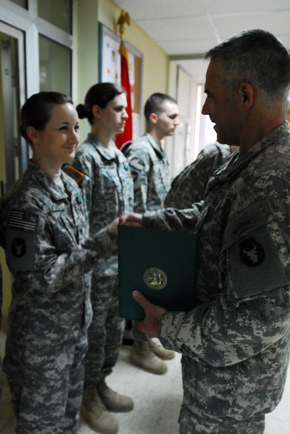Specialist Hoke Awarded Army Commendation Medal