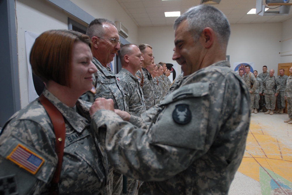 Major Baker Receives Bronze Star