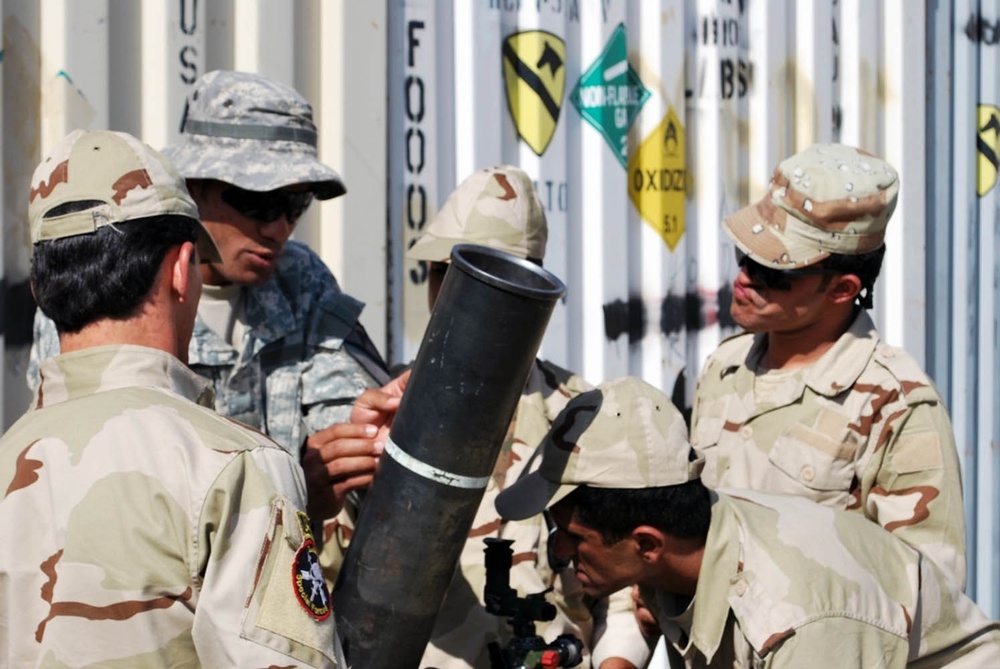 Black Knights train Iraqi mortar battery