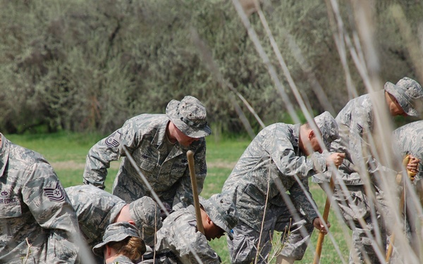 Manas Airmen, Kyrgyz neighbors partner to plant trees for Earth Day