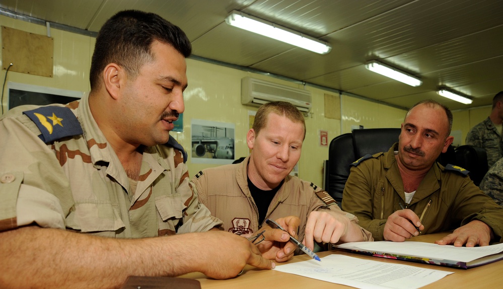 Airmen build Iraqi Air Operations Center operational planning capability