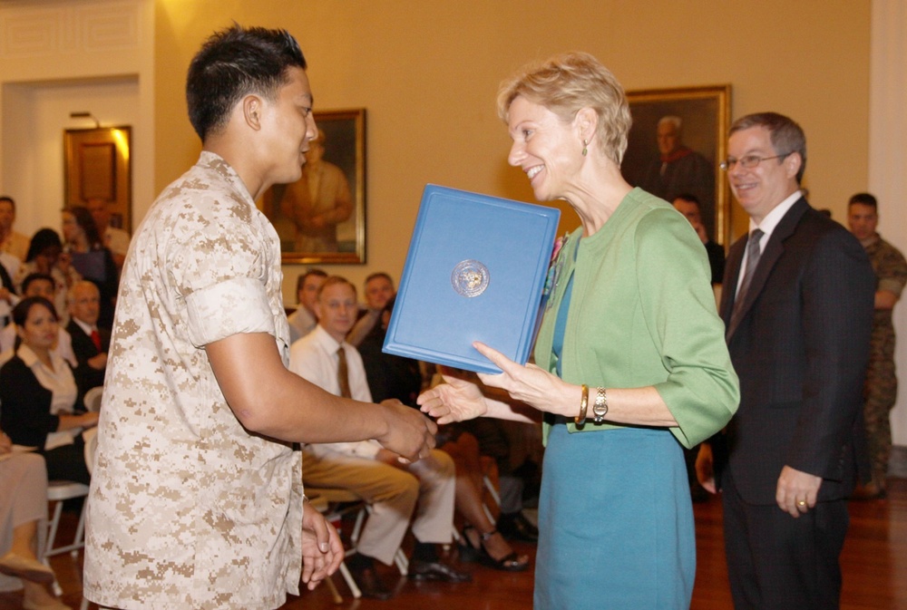 Four U.S. Service Members Become U.S. Citizens During Balikatan 2009