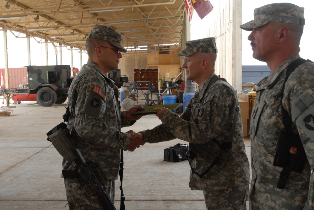 Staff Sgt. Wurzer Receives Army Commendation Medal