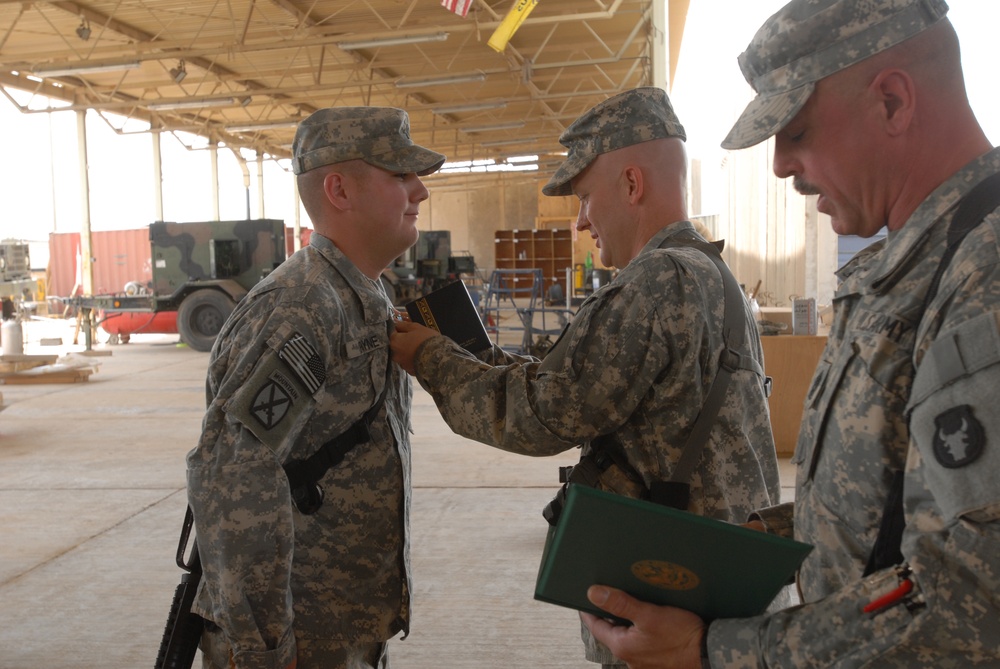 Spc. Payne Receives Army Commendation Medal