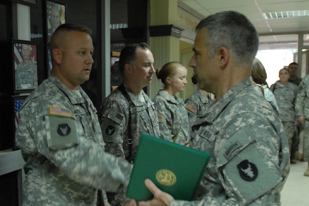 Sgt. 1st Class Gangl Receives Meritorious Service Medal