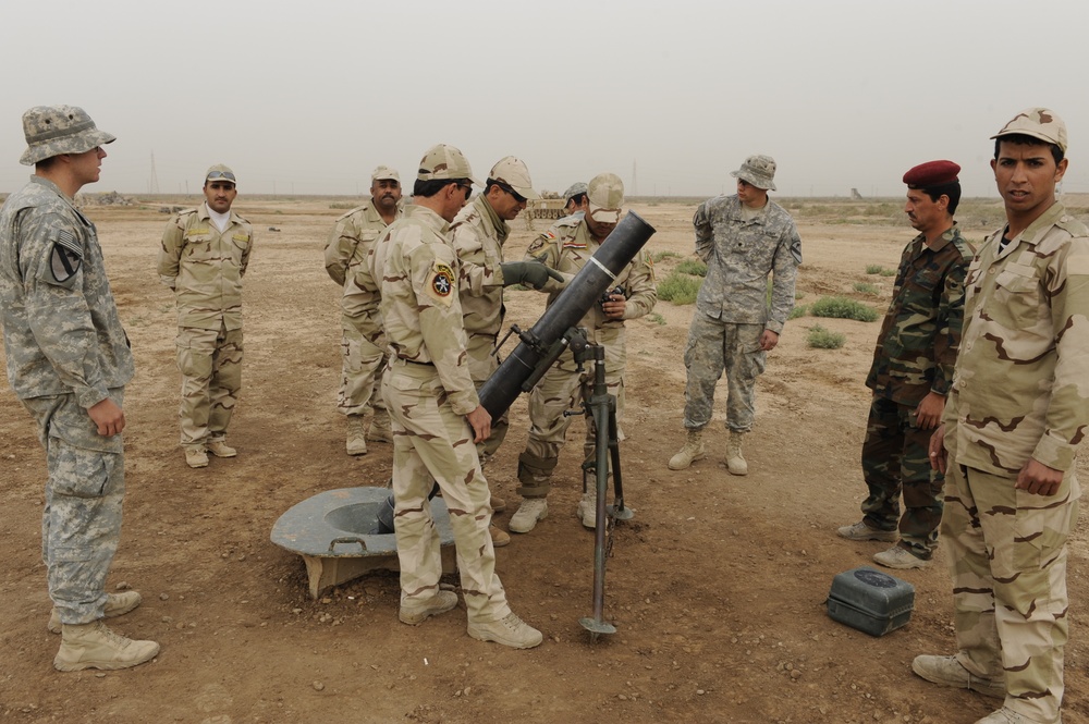 120 mm mortar training at Camp Taji