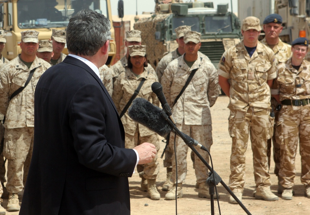 British prime minister speaks to troops