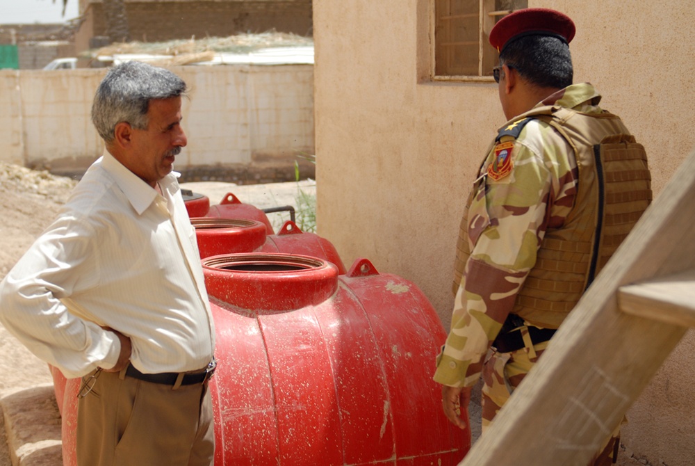 Iraqi Special Operations Forces Soldiers visit with citizens, improve relations in Southern Iraq