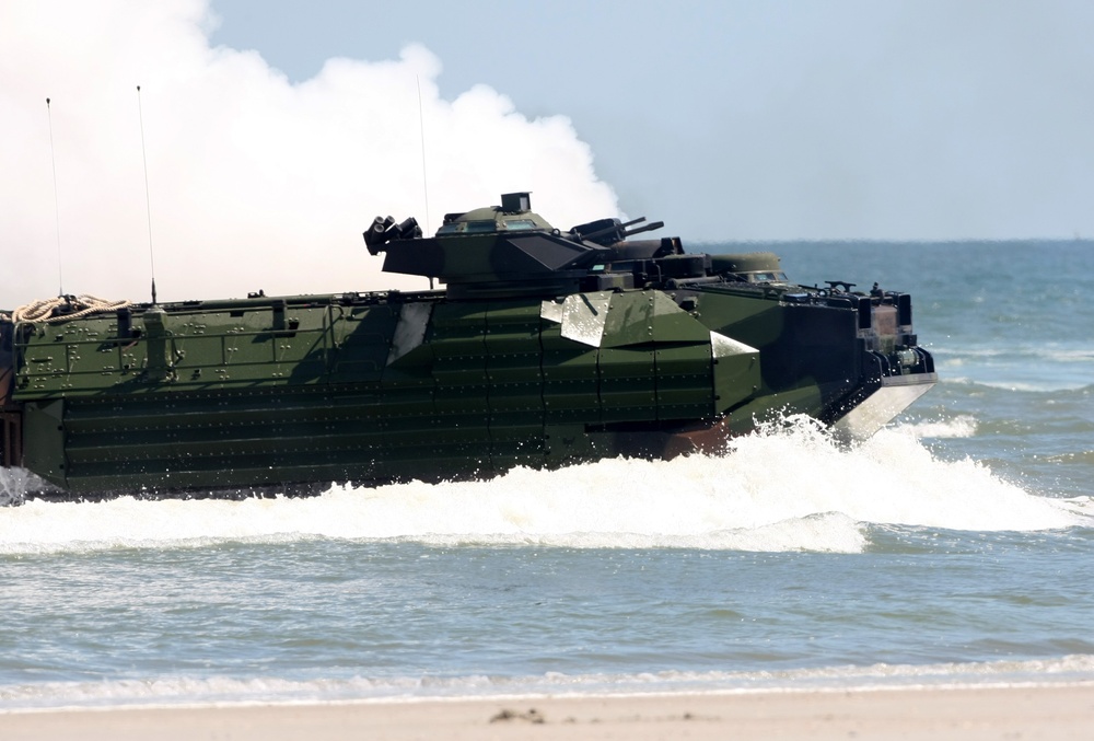 Unitas Gold amphibious assault exercise
