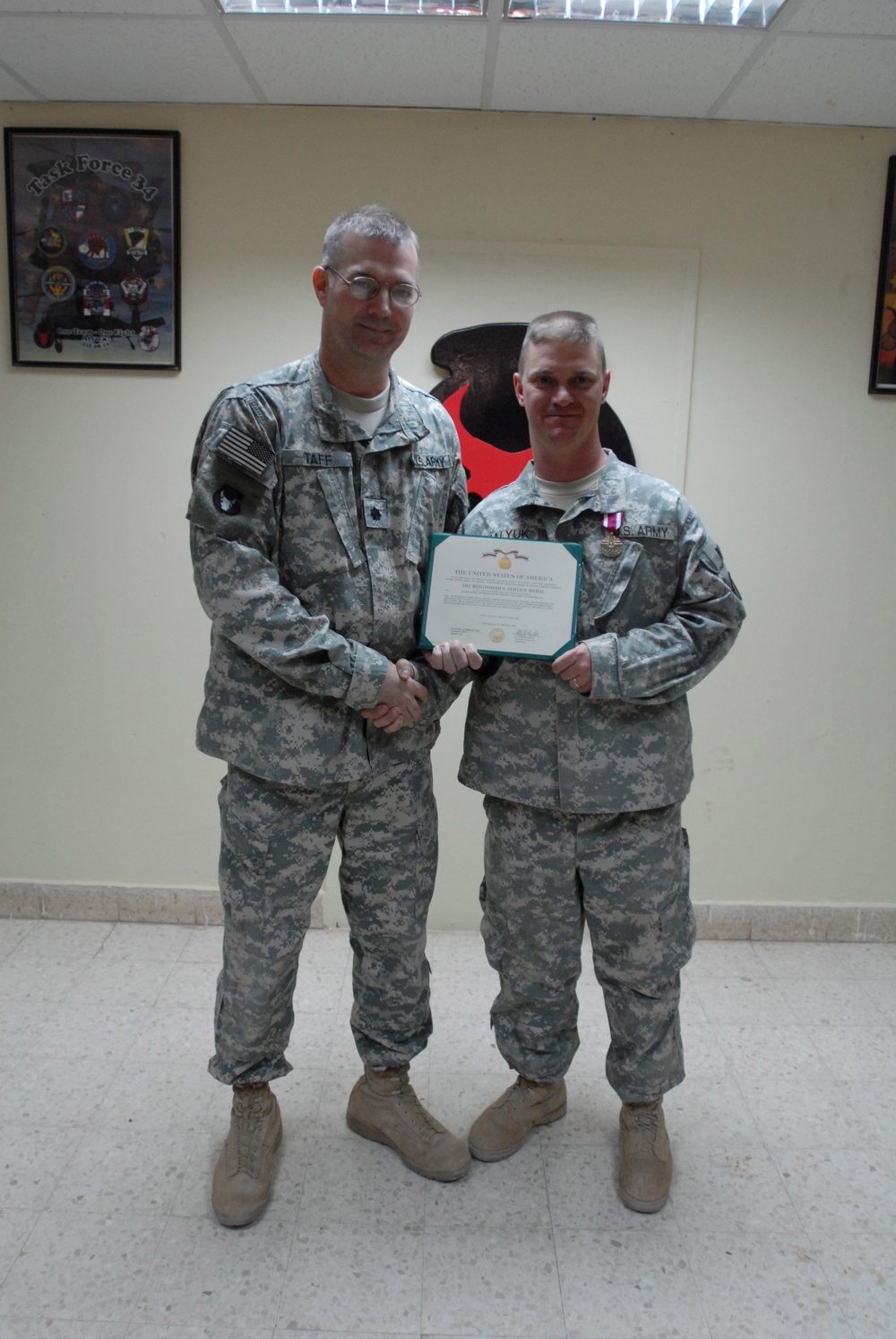 Soldiers Receive Meritorious Service Medal