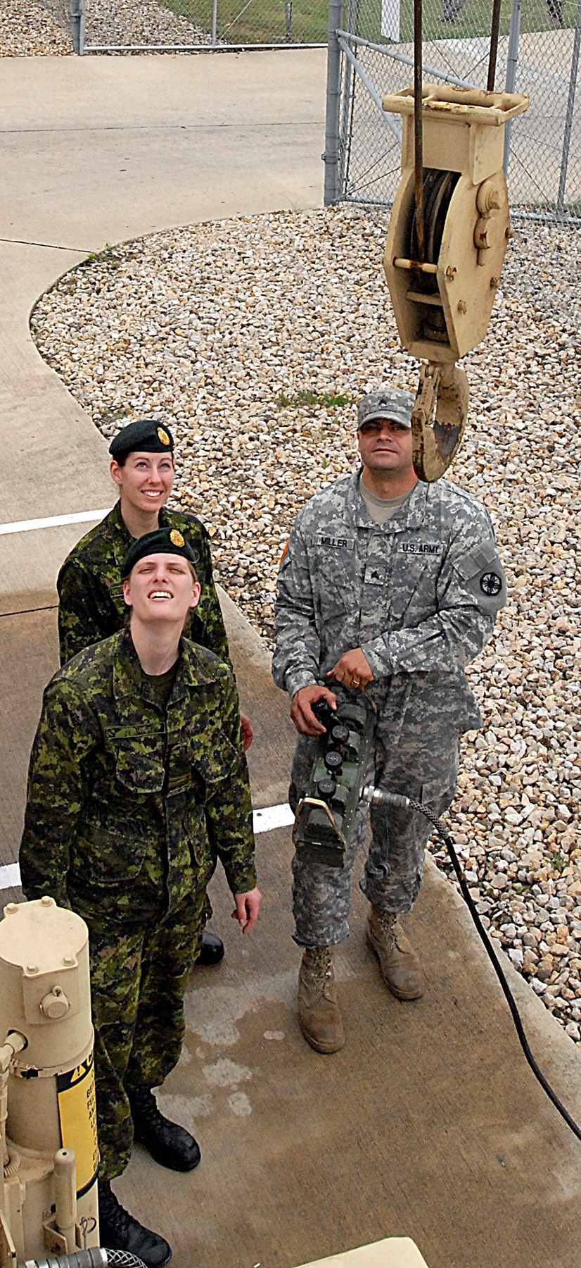 Canadian army officers tour 15th Sustainment Brigade