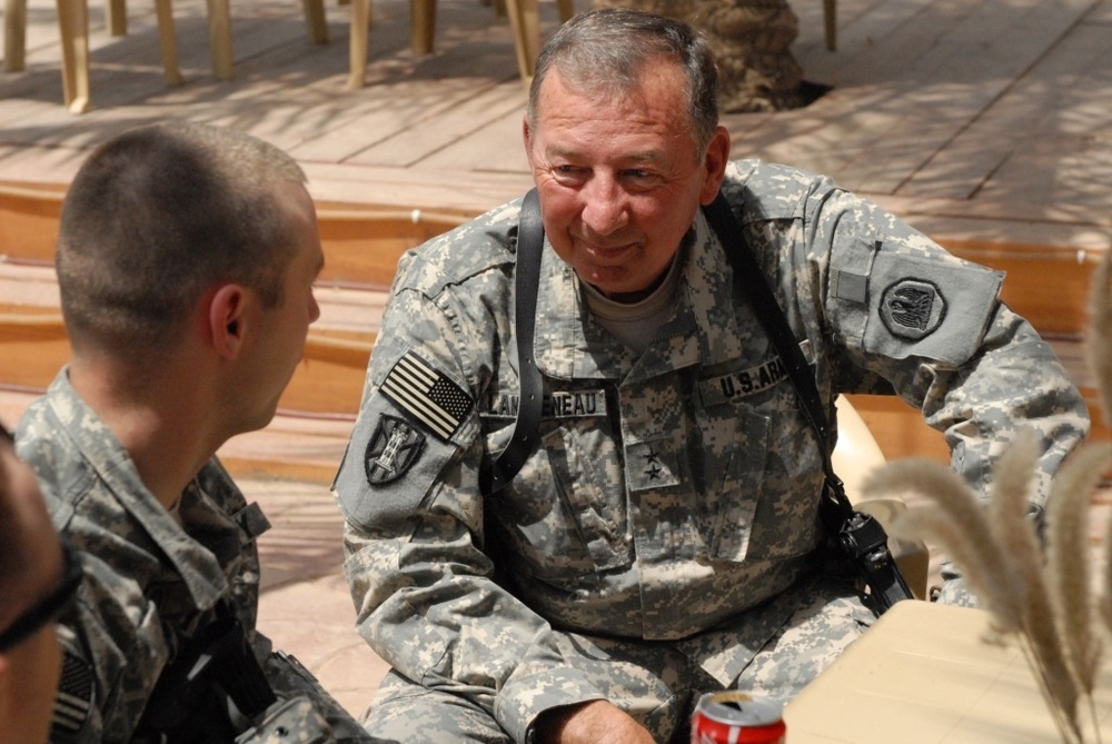 Louisiana's adjutant general visits Guardsmen in Iraq