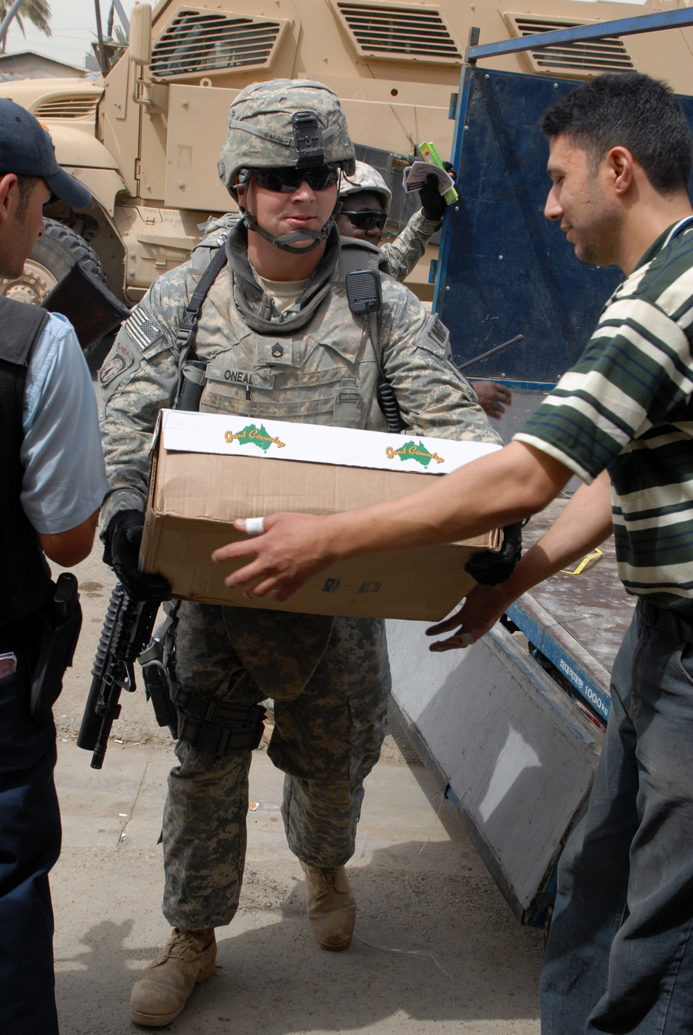 Power of cooperation: Military Police, Iraqi Police work together