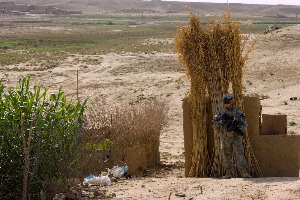 Patrol in Kirkuk, Iraq