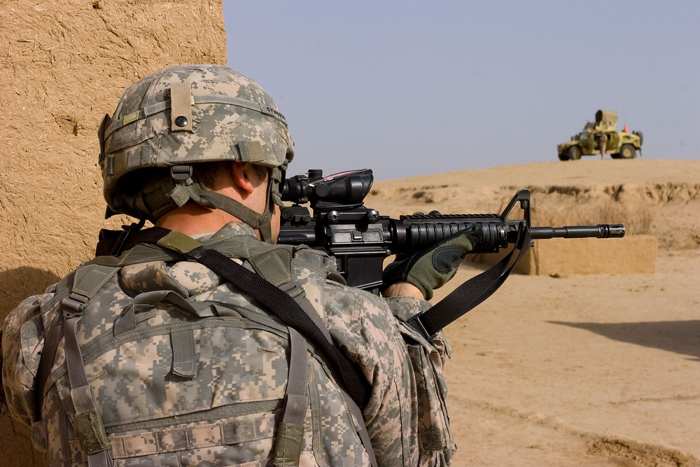 Patrol in Kirkuk, Iraq