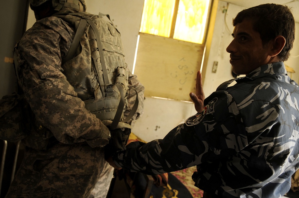 Iraqi police training in Mosul