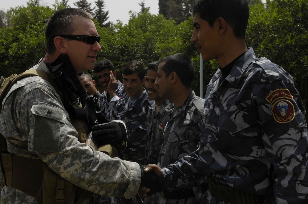 Iraqi police training in Mosul