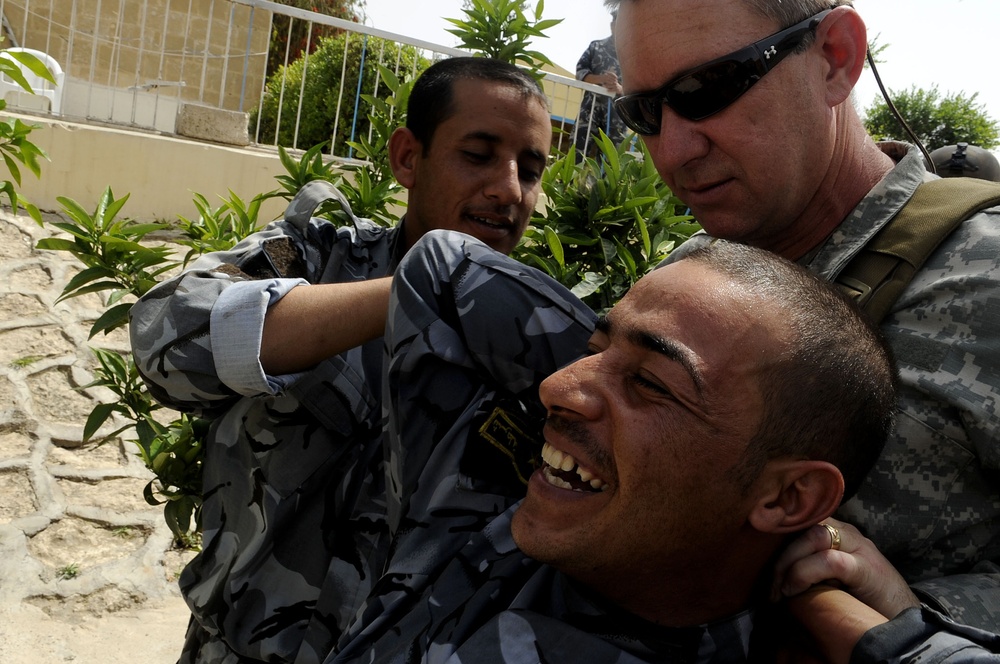 Iraqi police training in Mosul