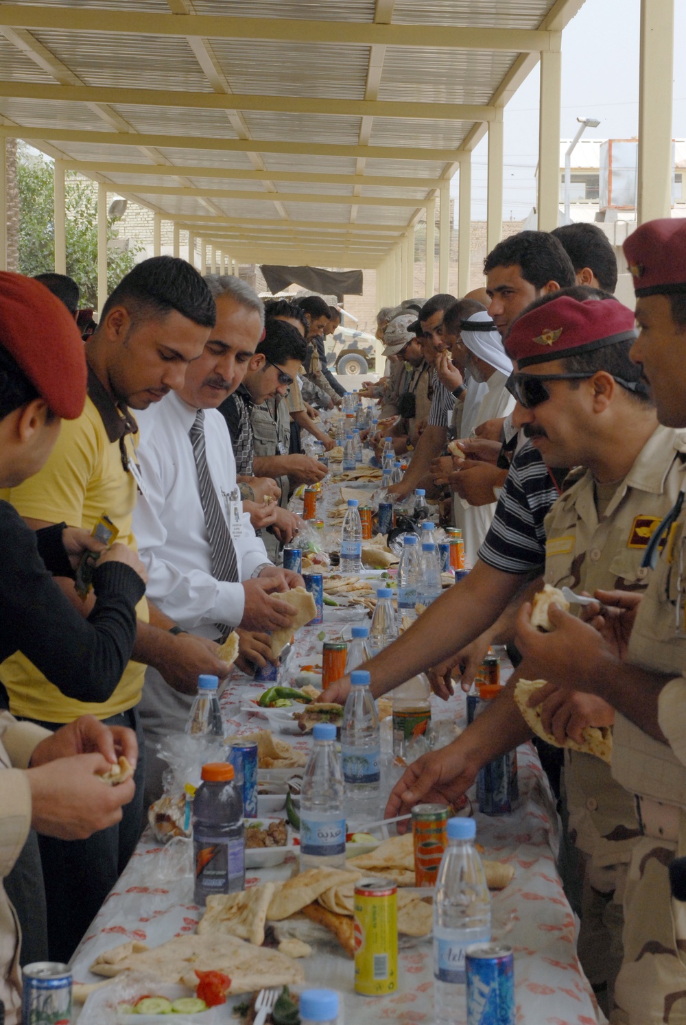 Market opening in Abu Ghraib