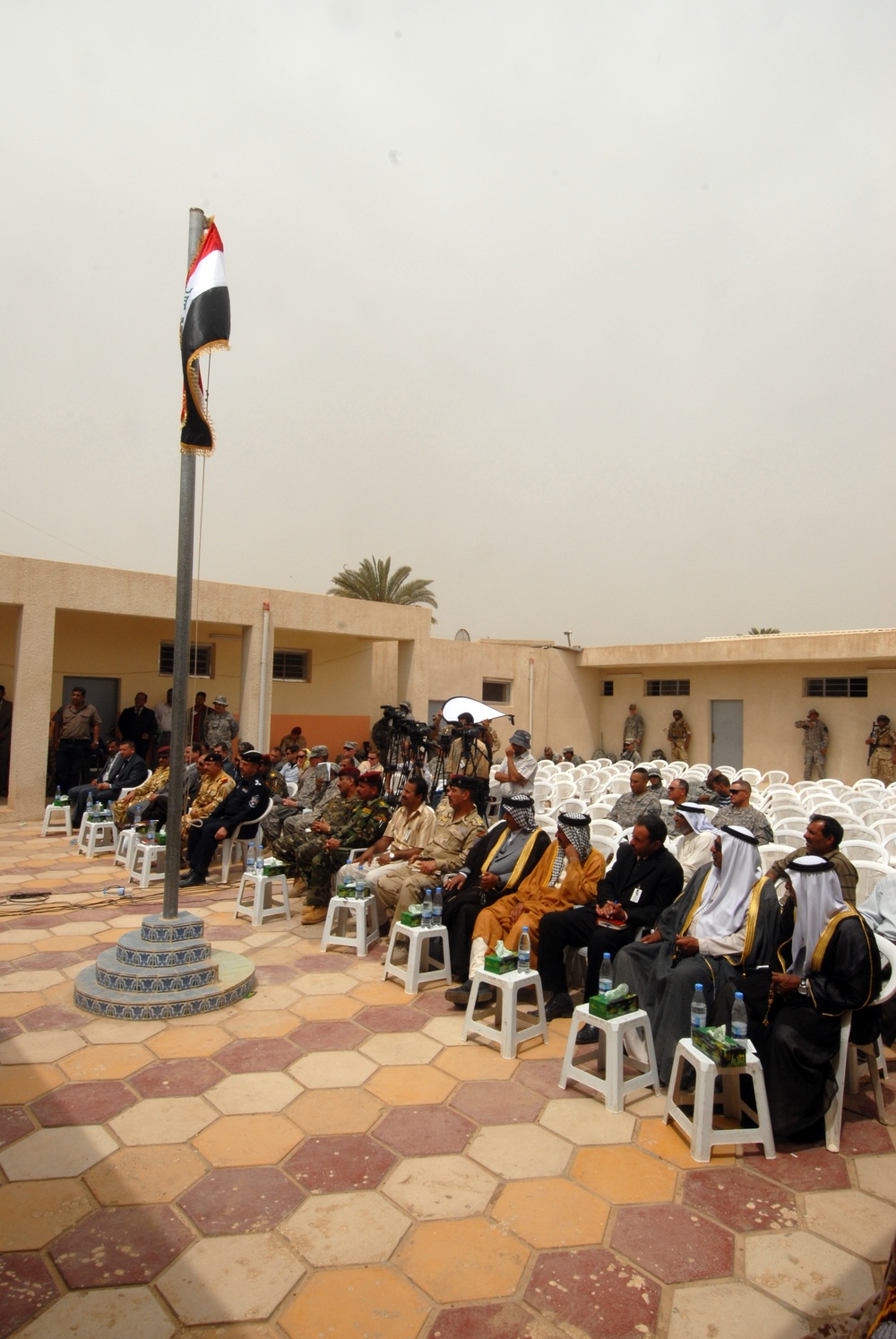 Market opening in Abu Ghraib