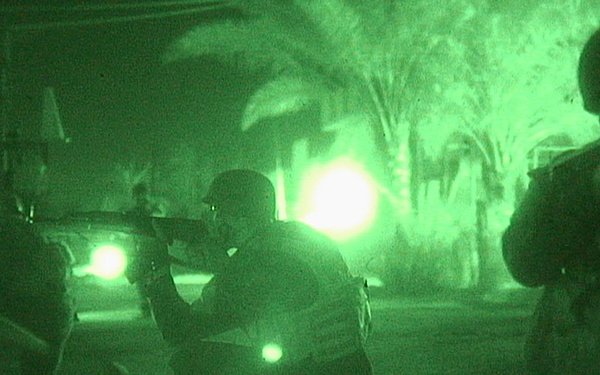 Iraqi Police arming Non-commissioned Officers with skills to lead their own
