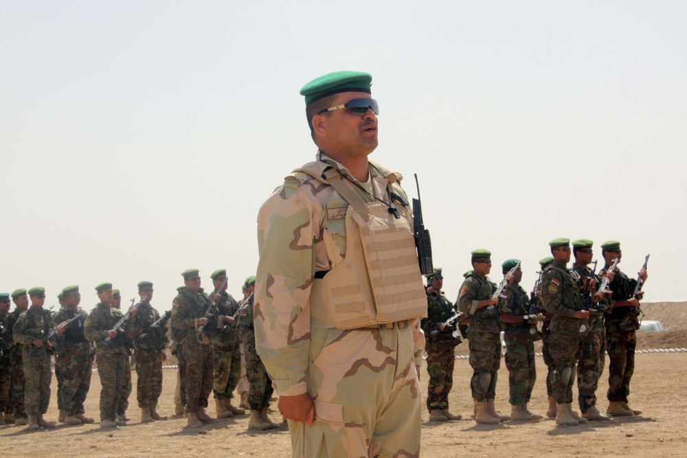 Iraqi army commandos graduate in Southern Iraq