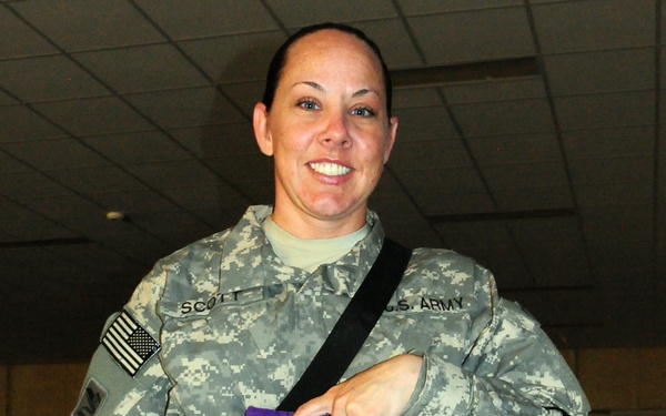 Tae Bo comes to Camp Ramadi