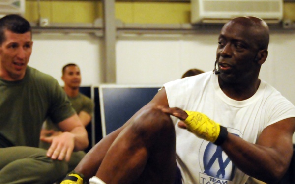 Tae Bo comes to Camp Ramadi