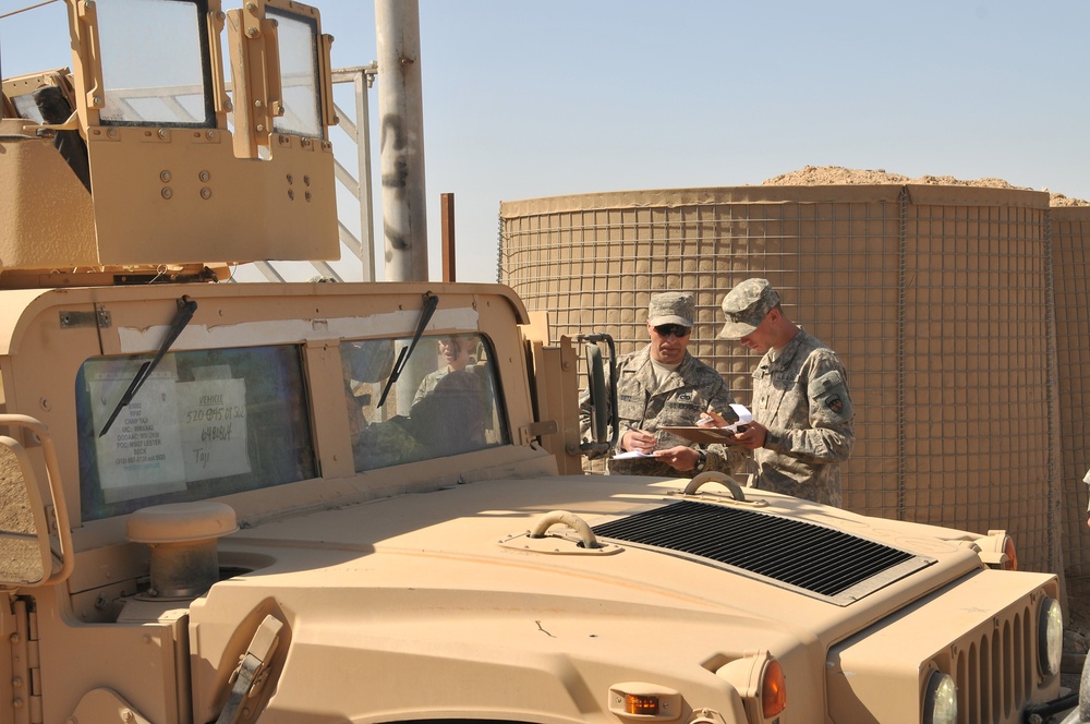 JET Airmen Distribute Humvees to Iraqi Forces