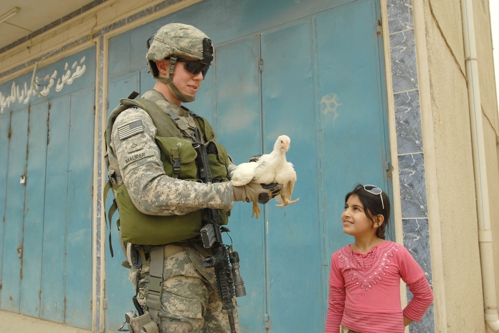 Working with Sons of Iraq towards peace efforts