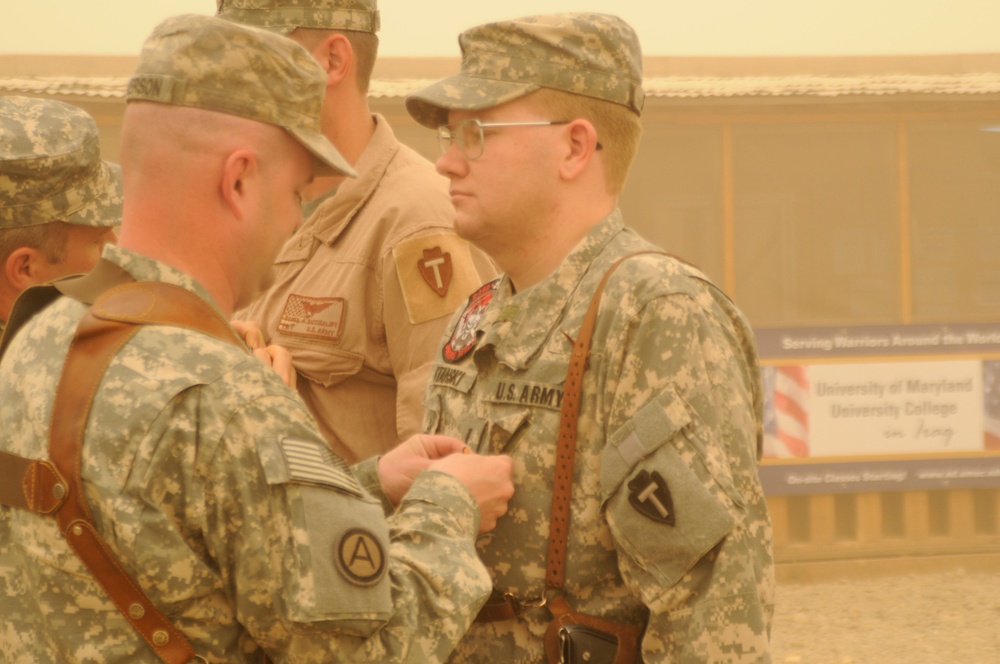 Soldiers Receives Medal