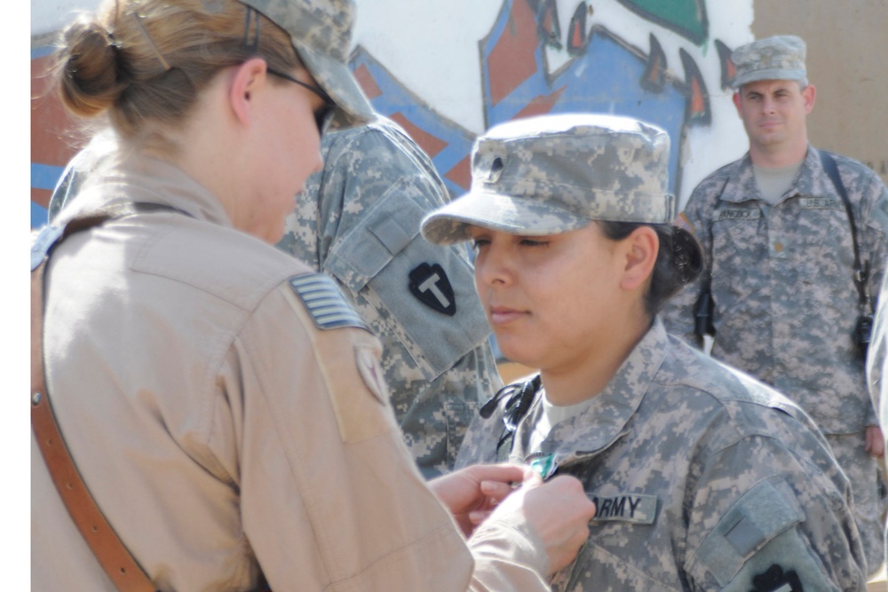 Soldiers Receive Medal