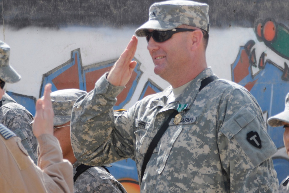 Soldiers Receive Medal