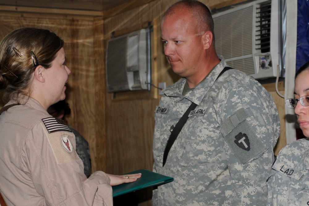 Soldiers Receive Medal