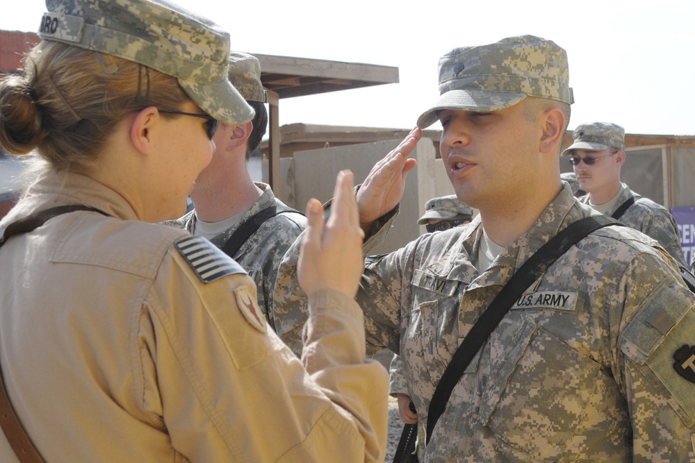 Soldiers Receive Medal