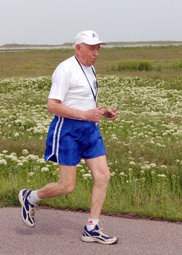 Manas welcomes spring with first-ever Bloomsday Run