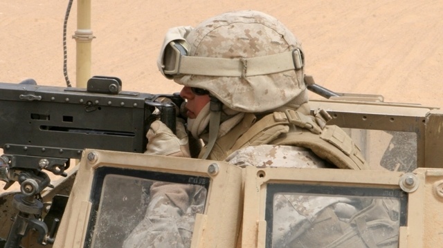 Female Marine serves as gunner, Lioness in Iraq