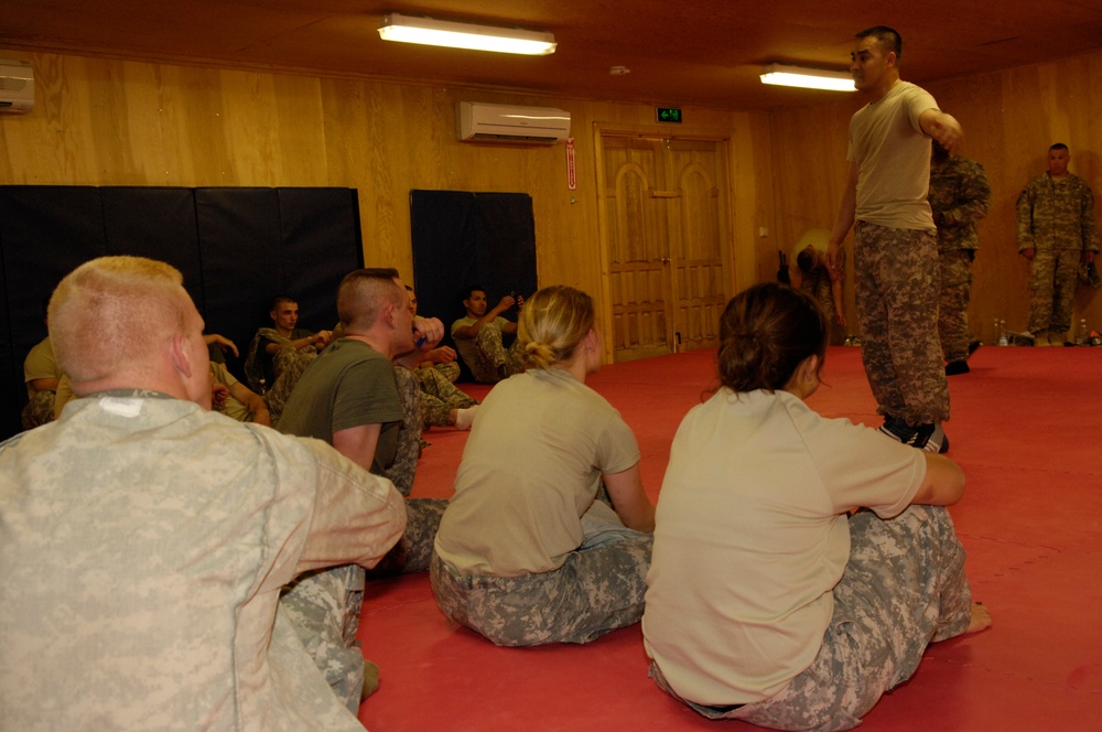 Combatives course on Forward Operating Base Kalsu
