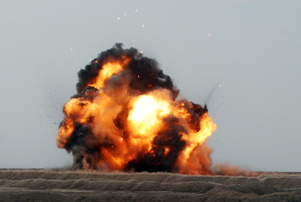 U.S., Iraqi Army Explosive Ordnance Disposal detonate weapons cache in Basra