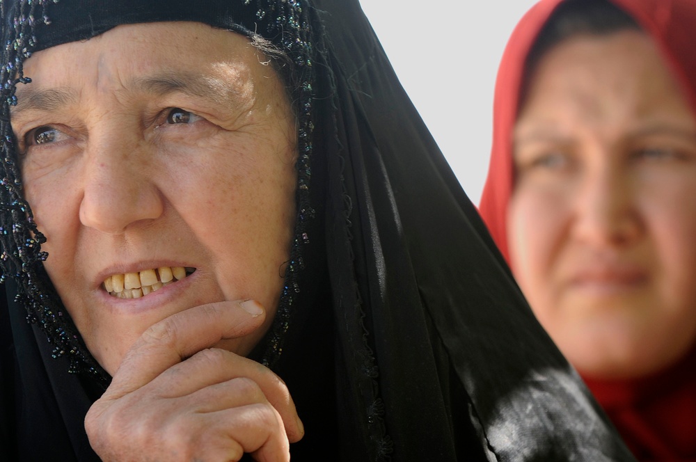 Humanitarian aid food drop in Mosul, Iraq